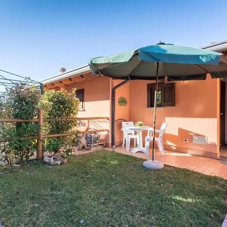 Casa Vacanze Rosalba Ferrara di Monte Baldo Dış mekan fotoğraf